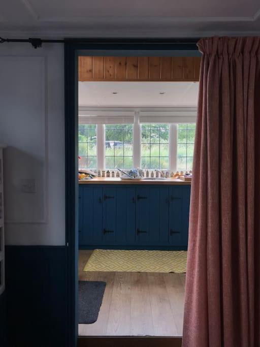 Toosey Lass - St Osyth Creek Saint Osyth ภายนอก รูปภาพ